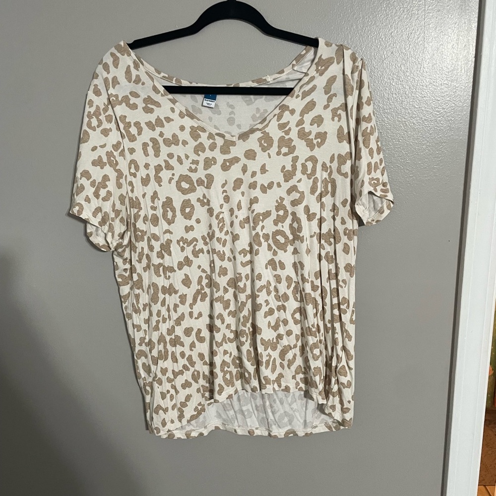 Old navy cheetah top